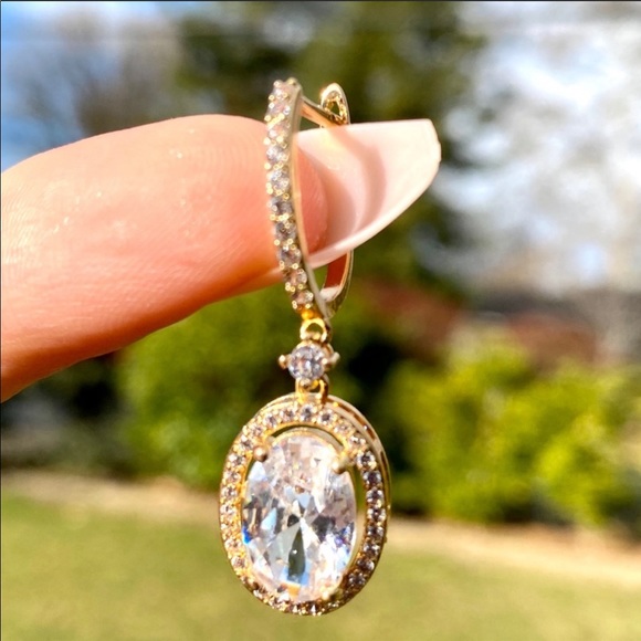 Gold Diamond Drop Earrings - Picture 3 of 5